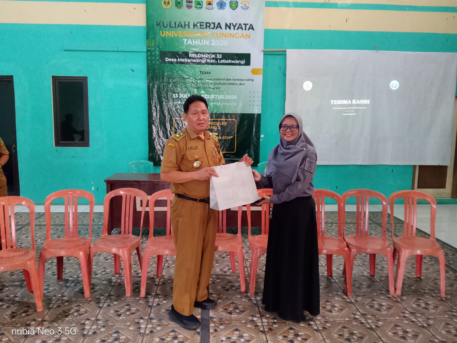 https://mekarwangi-kuningan.desa.id/sites/domdesa202608/files/lampiran-berita/fb988b8d-acbb-4c47-b2c6-268e2f55e3bd.jpg
